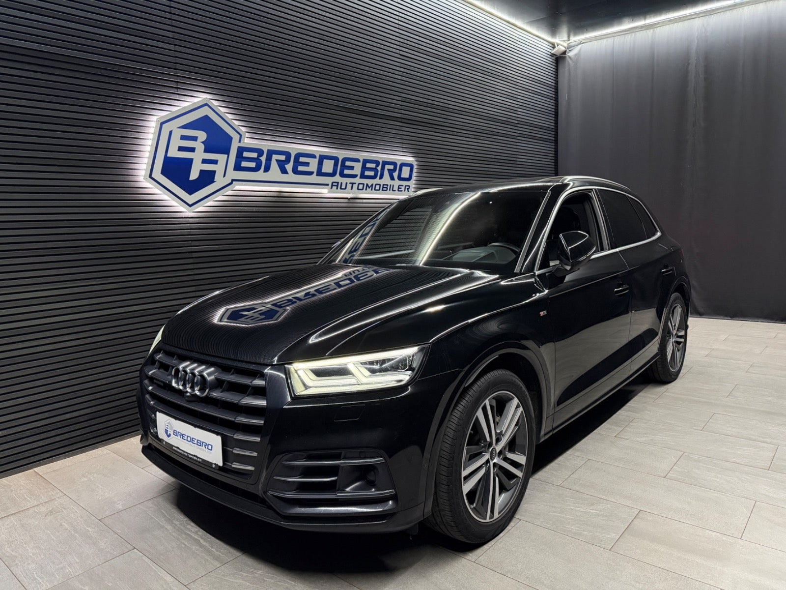 Audi Q5 55 TFSi e S-line quattro S-tr., 2020 | Bredebro Automobiler ApS i Bredebro